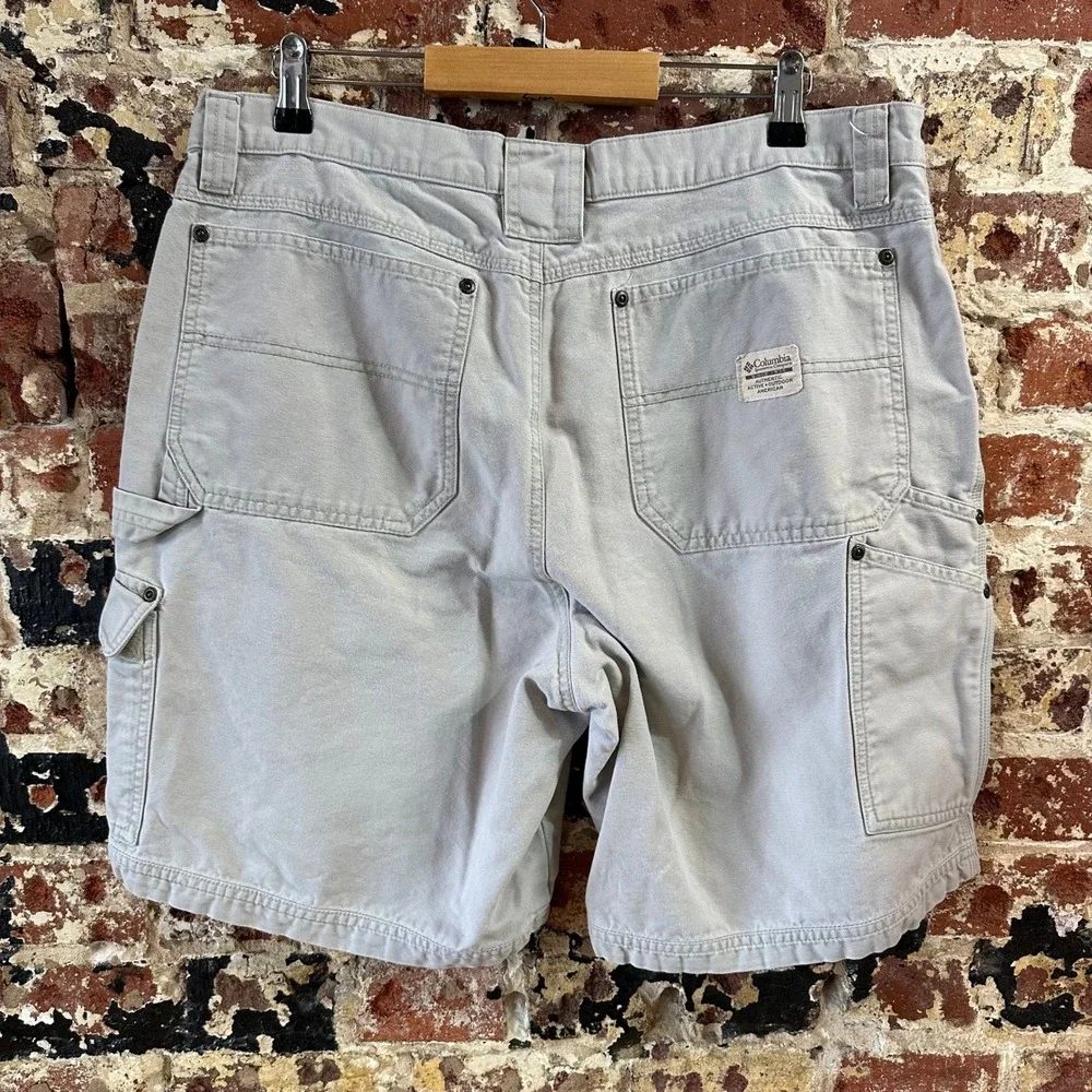 Columbia Shorts Men's 38